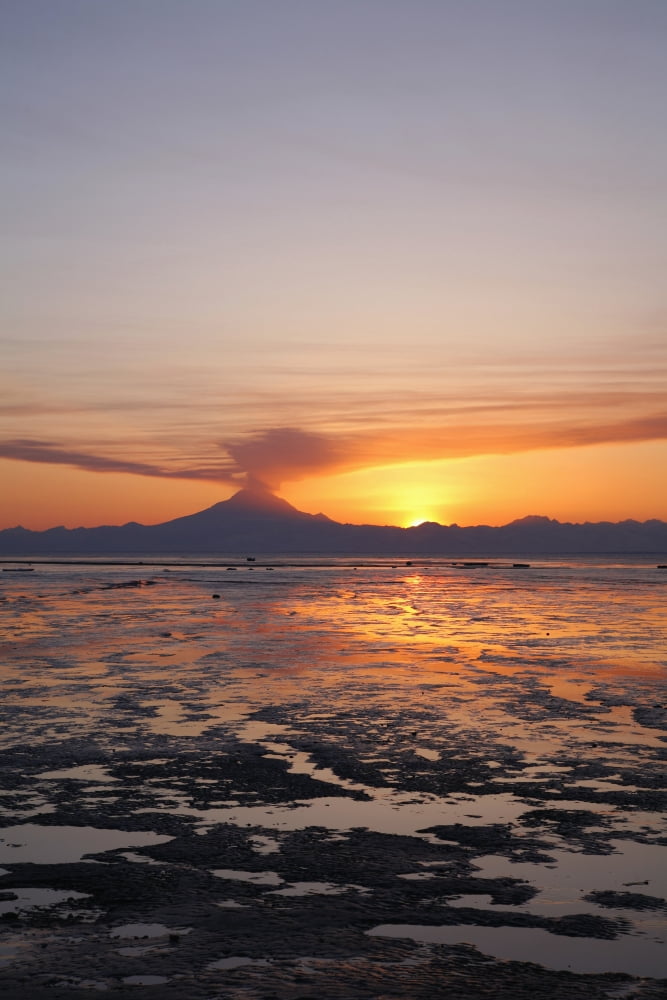 Ash Cloud Rises From Mt Redoubt At Sunset During Low Tide Near Ninilchik Alaska Canvas Art - Calvin Hall Design Pics (12 x 19)
