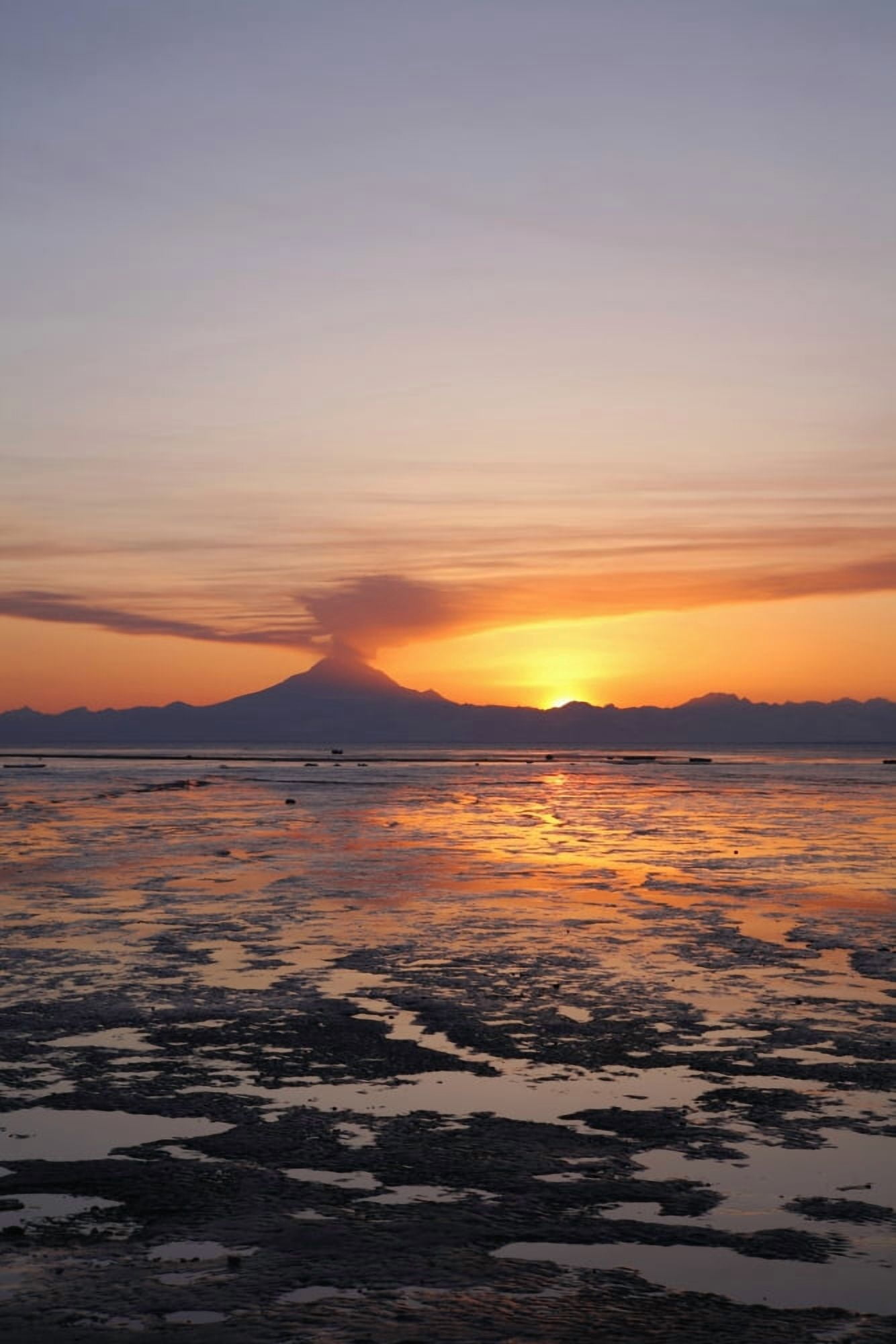 Ash Cloud Rises From Mt Redoubt At Sunset During Low Tide Near Ninilchik Alaska Canvas Art - Calvin Hall Design Pics (24 x 38)