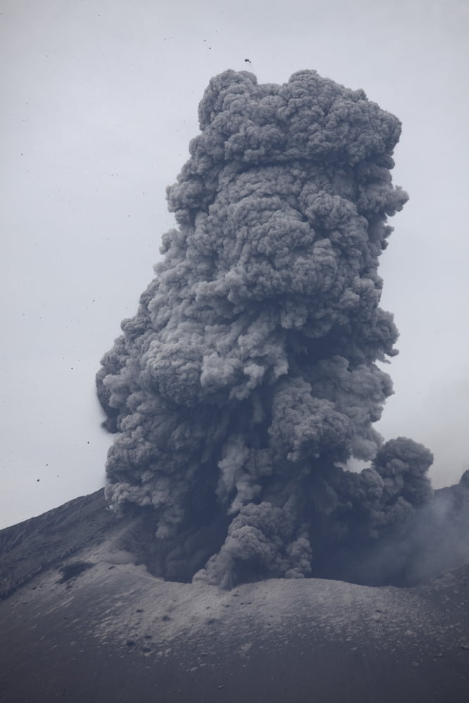 Ash cloud eruption from Sakurajima volcano Japan Canvas Art - Richard RoscoeStocktrek Images (12 x 18)