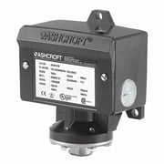 Pressure Switch, Standard, SPDT, 4 Ports, 1/4 FNPT, 1.5 to 15 psi Range B424VXCYLM15