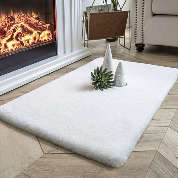 Ashler Home Fluffy Faux Rabbit Fur White Area Rug, 2x3 ft, Super Soft