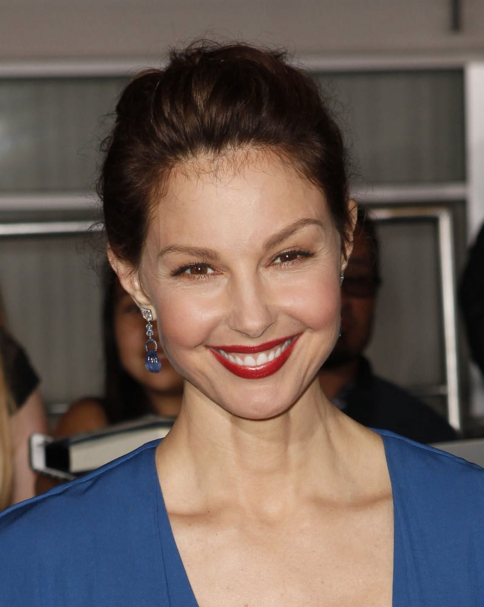 Ashley Judd At Arrivals For Divergent Premiere Canvas Art - (16 x 20)
