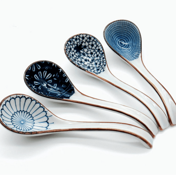 BVIEAKD Asian Soup Spoon,Ceramic Ramen Spoons Japanese Style for Pho, Miso soup, Dumpling, Noodles, Chinese Wonton Dishwasher safe - Set of 4 - Blue