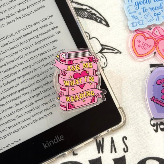 Ask Me What Im Reading Phone Book Lover Bookaholic Enamel Phone Phone Grip, Book Lover Phone Holder, E-Reader Accessory