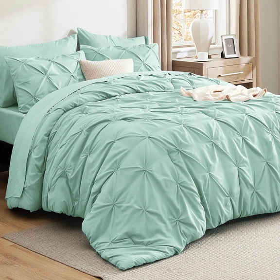 AskPeak Queen Size Comforter Set - Queen Size 7-Piece Bedding Set, Pleated, Light Green, includes comforter, sheet, pillowcase, and pillow covers.