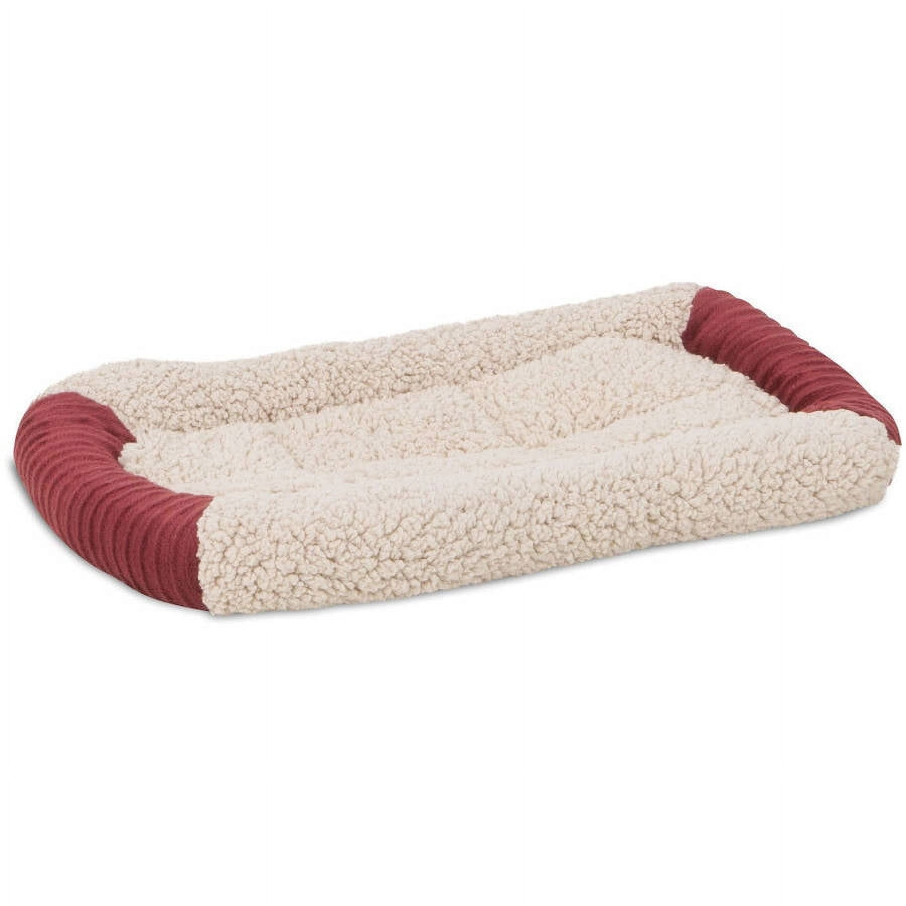 XXS White and Red Self-Warming Pet Mat with Faux Lambswool