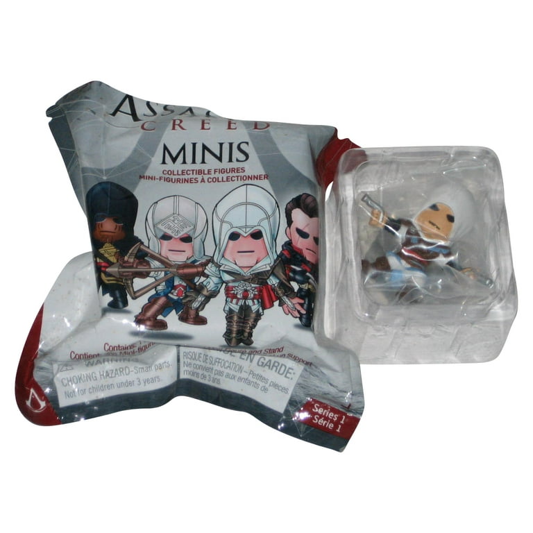 RARE ASSASSIN'S CREED EDWARD KENWAY EXCLUSIVE FIGURE W/ GAME