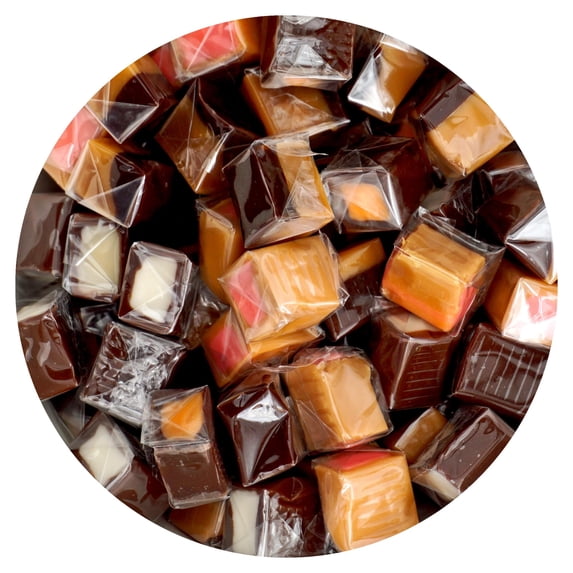 The Hampton Candy, Assorted Caramel Squares Candy, 2 Pound Bulk Bag ...