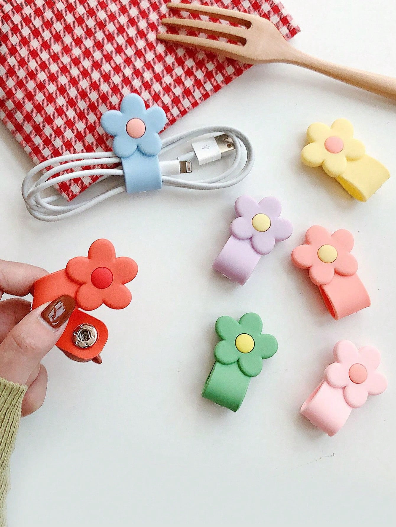 Assorted Color Flower Cable Organizer Clips - Silicone Cord Management ...