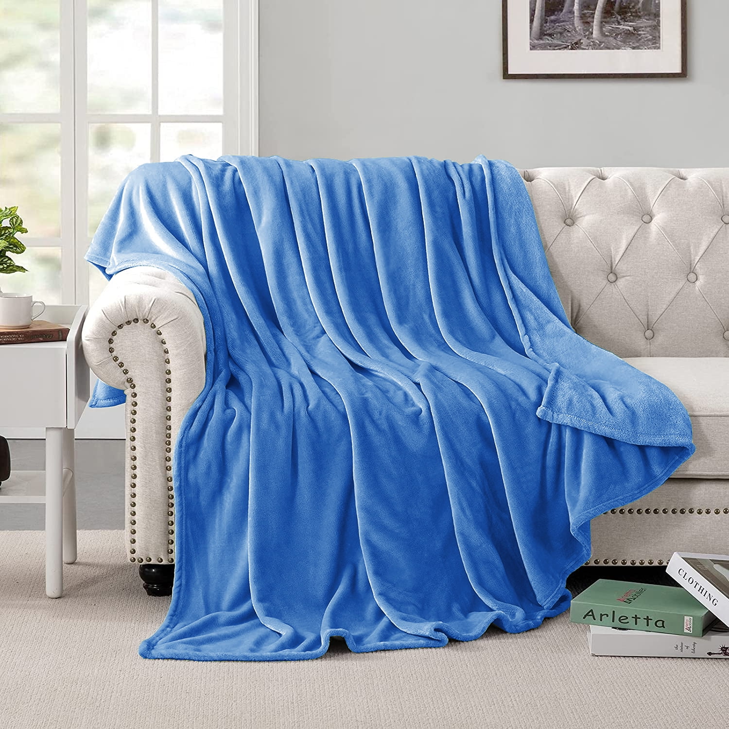 Astarin Blue Fleece Twin Size Blanket for Couch&Bed Lightweight Soft