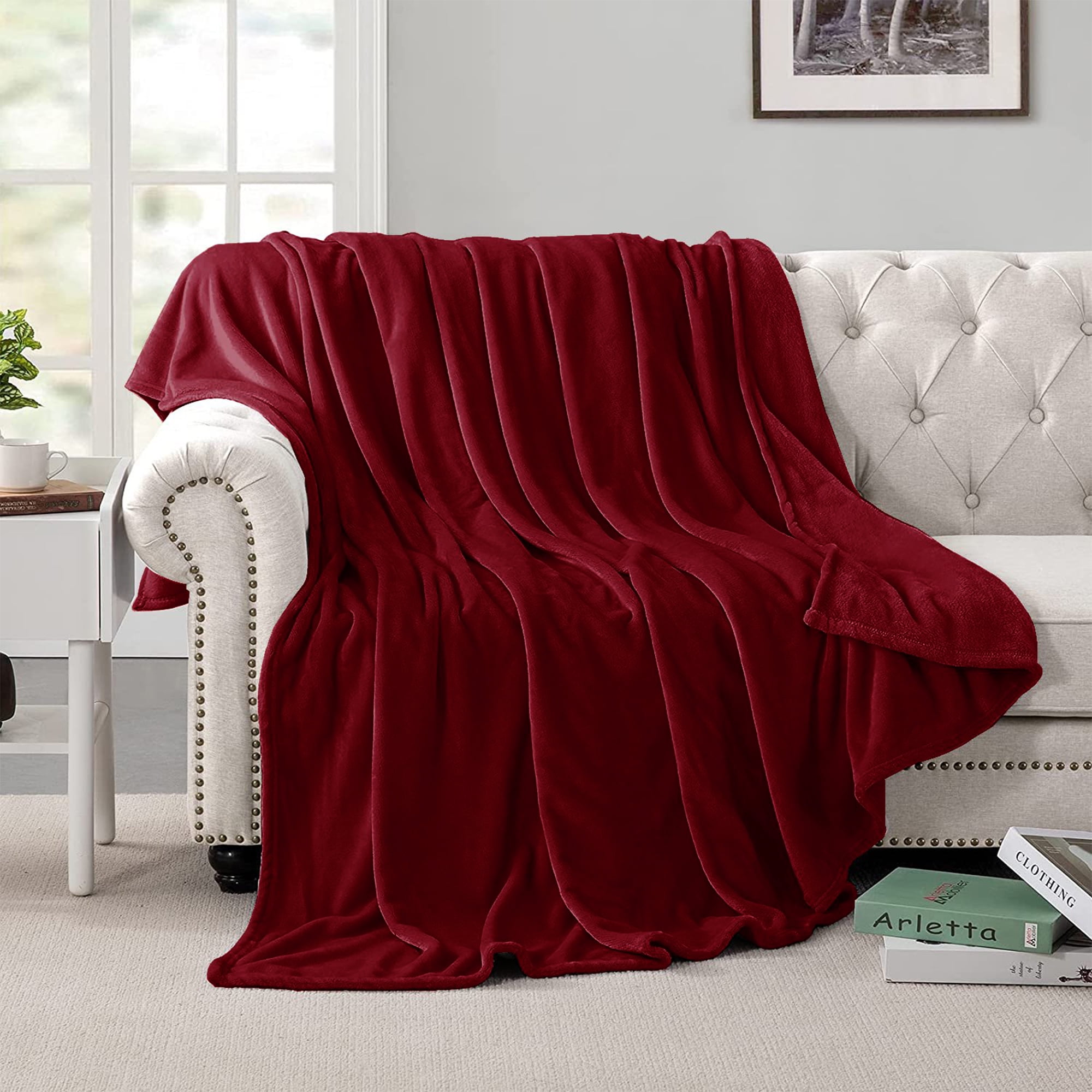 Astarin Dark Red Fleece Twin Size Blanket for Couch&Bed Lightweight