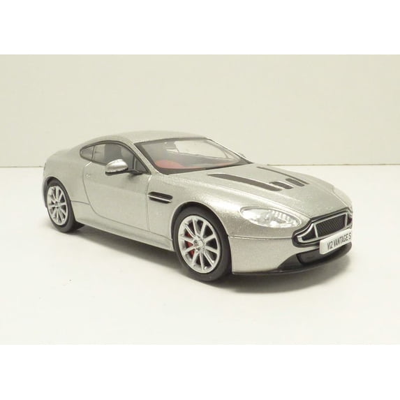 Aston Martin Vantage S V12 Car [1:43 scale in Lightning Silver]