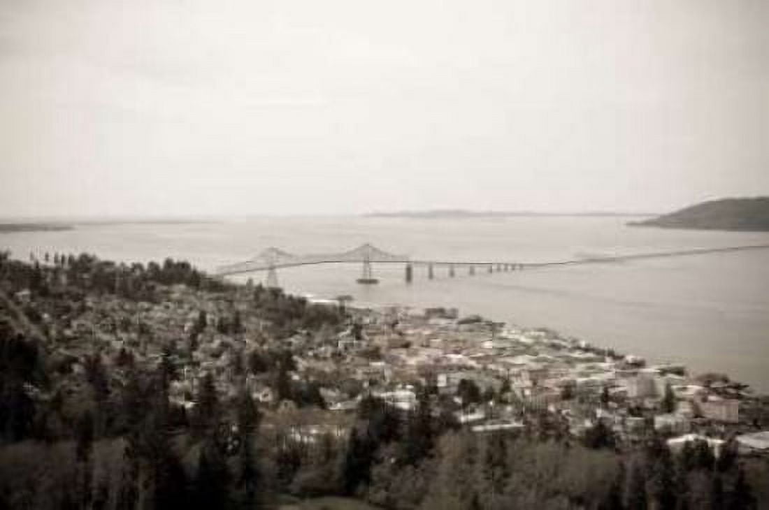 Astoria Vista Canvas Art - Erin Berzel (20 x 28)