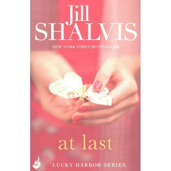 At Last: Lucky Harbor 5 (Paperback)