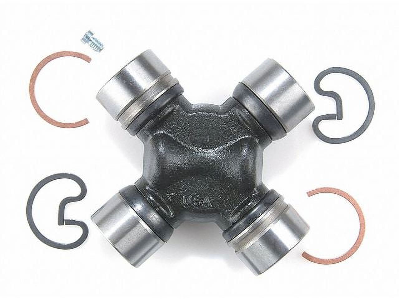 At Rear Axle Universal Joint Compatible with 2002 2006 Chevy