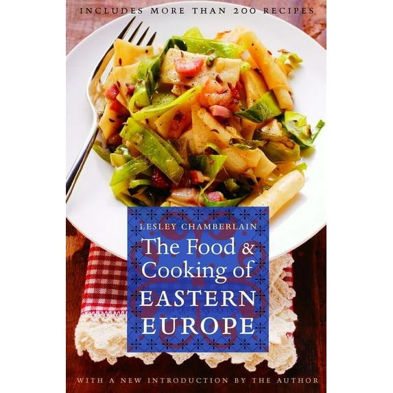 At Table: The Food and Cooking of Eastern Europe (Paperback)