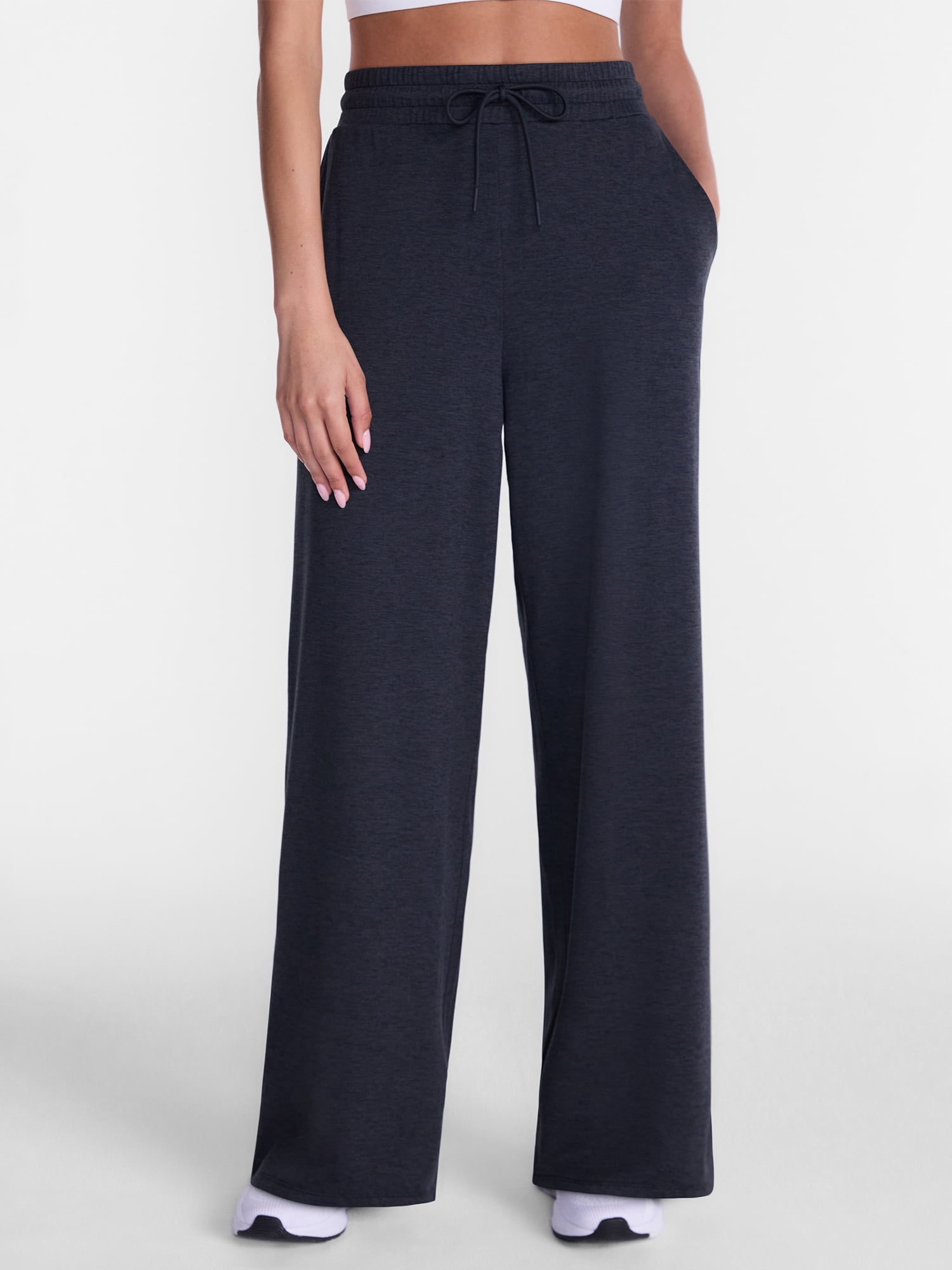 Athletic Works Women’s and Women’s Plus ButterCore Wide Leg Pants, 30” Inseam, Sizes XS-4X