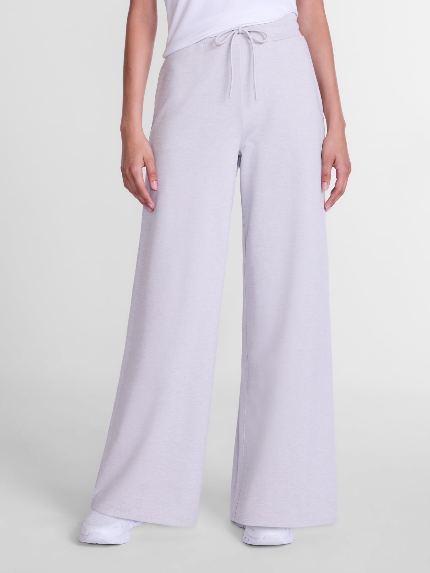 Athletic Works Women’s and Women’s Plus ButterCore Wide Leg Pants, 30” Inseam, Sizes XS-4X