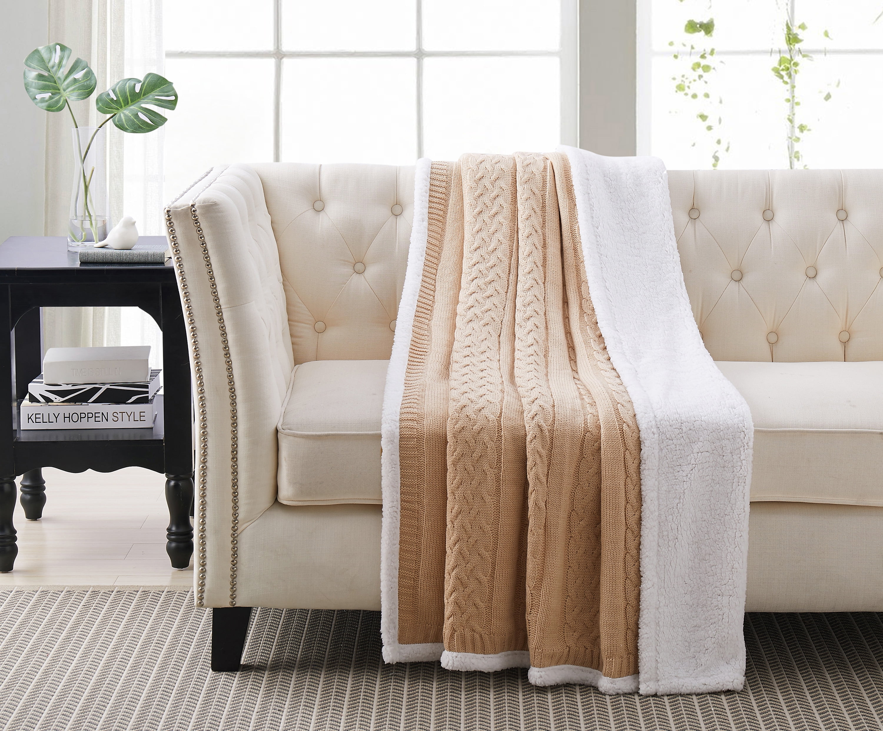 Atri Sweater/Sherpa Throw Tan