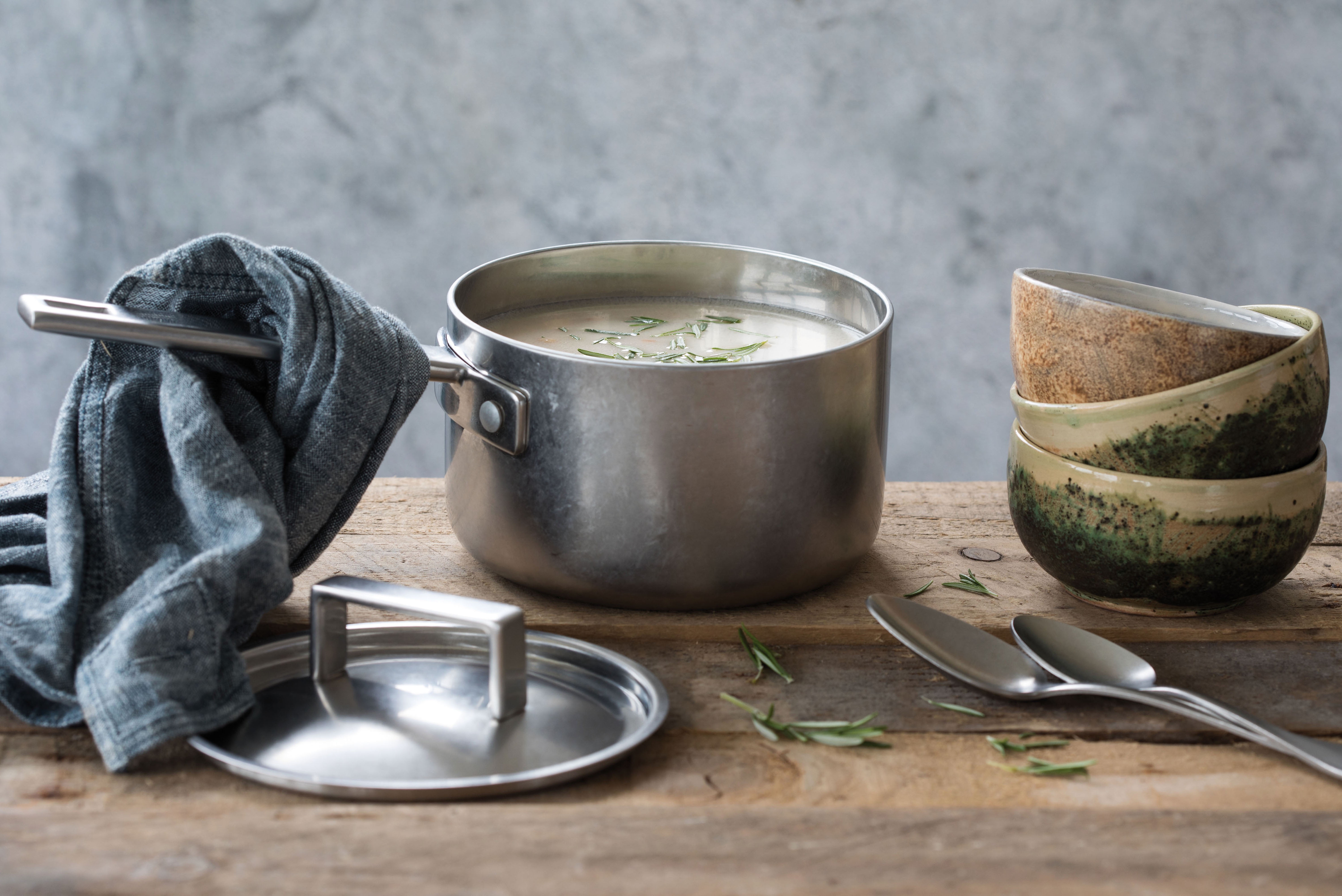 6" Pewter Stainless Steel Casserole Dish with Lid