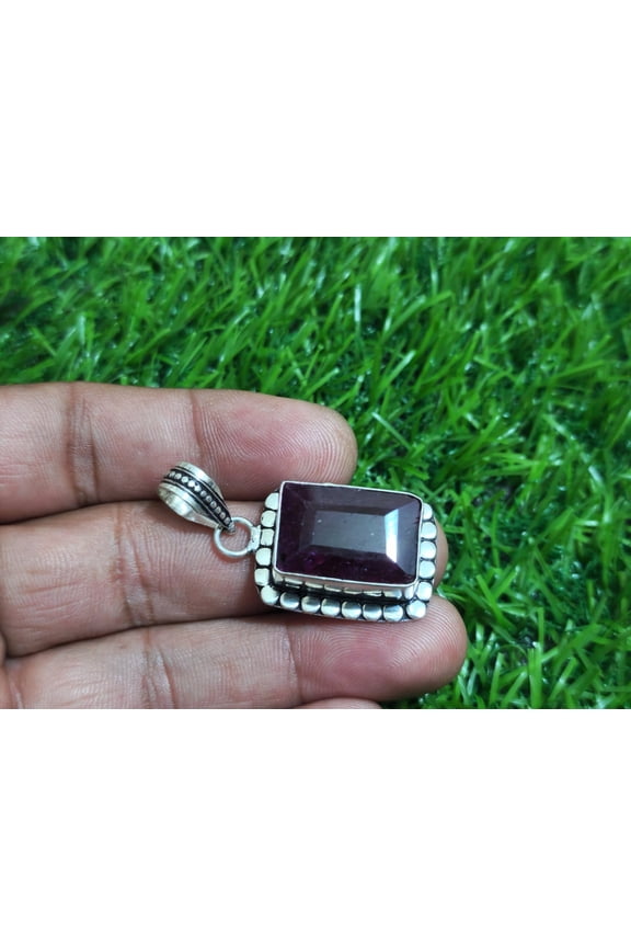 Attractive Madagascar Red Ruby Gemstone Handmade 925 Sterling Silver Pendant 22 mm