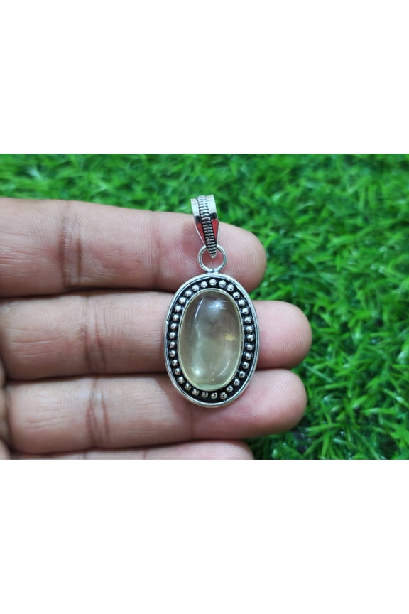 Attractive Yellow Lemon Quartz Cabochon Gemstone Handmade 925 Sterling Silver Pendant 22 mm