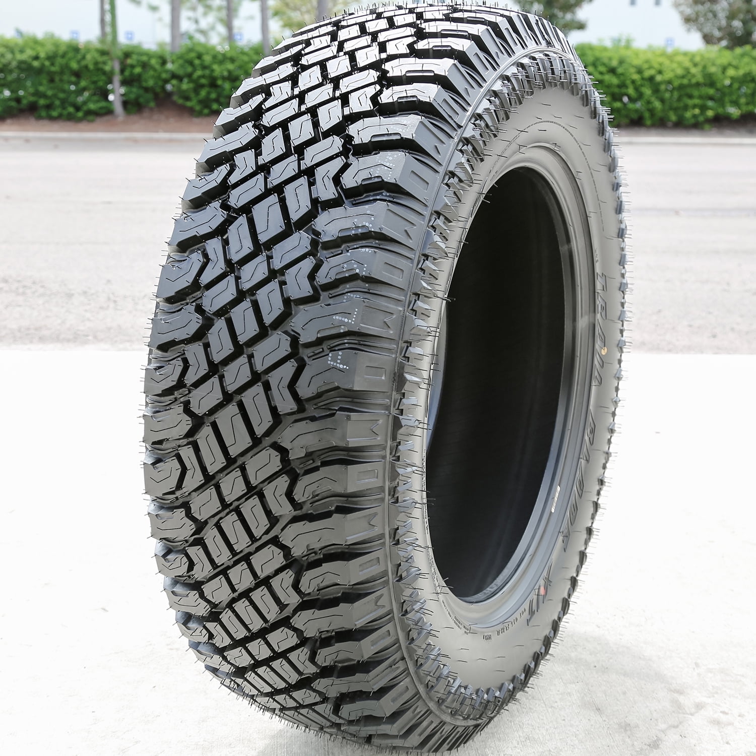 Atturo Trail Blade X/T Rugged Terrain LT33X12.50R18 118Q E Light Truck Tire