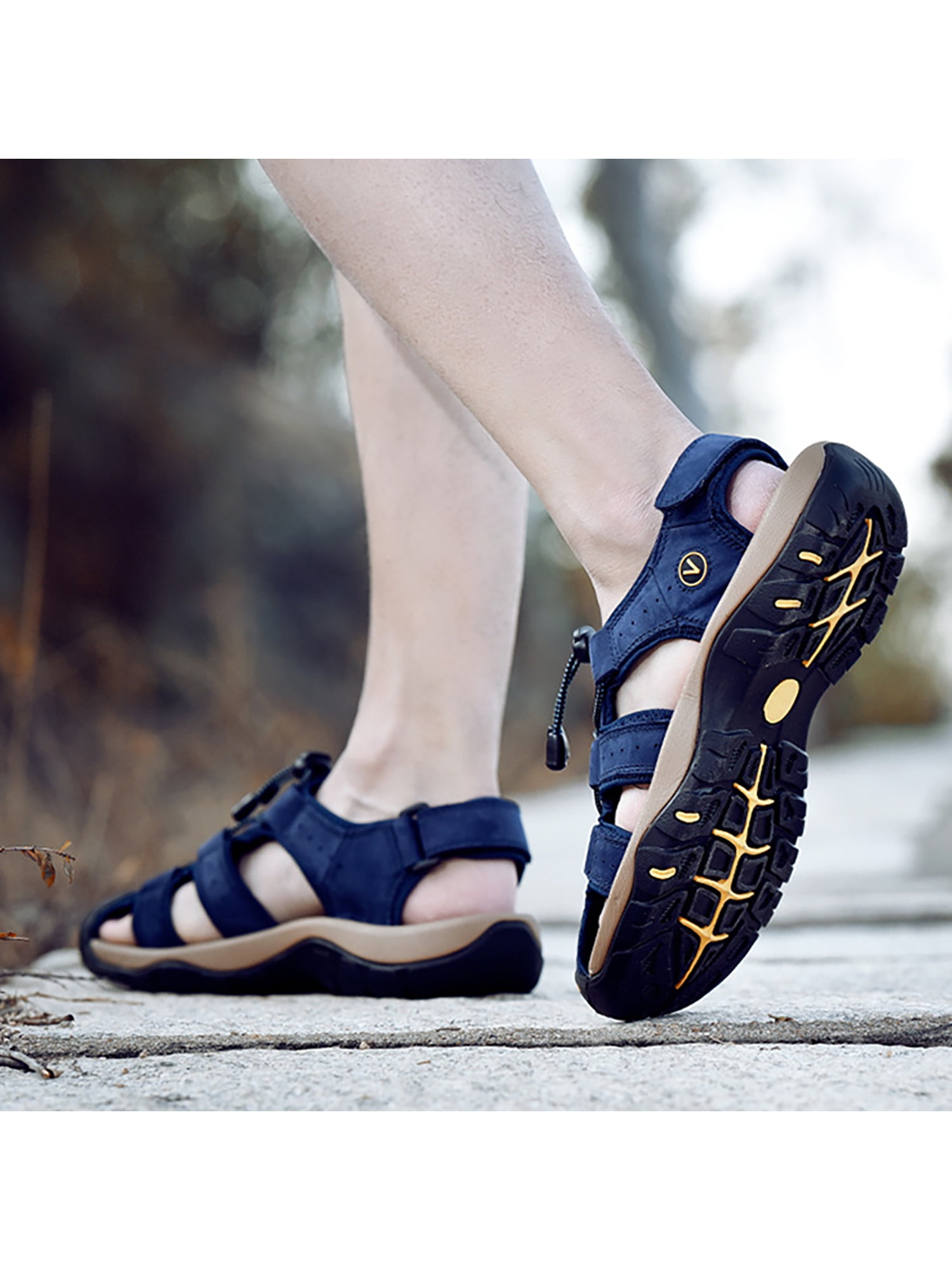 mens closed toe water shoes