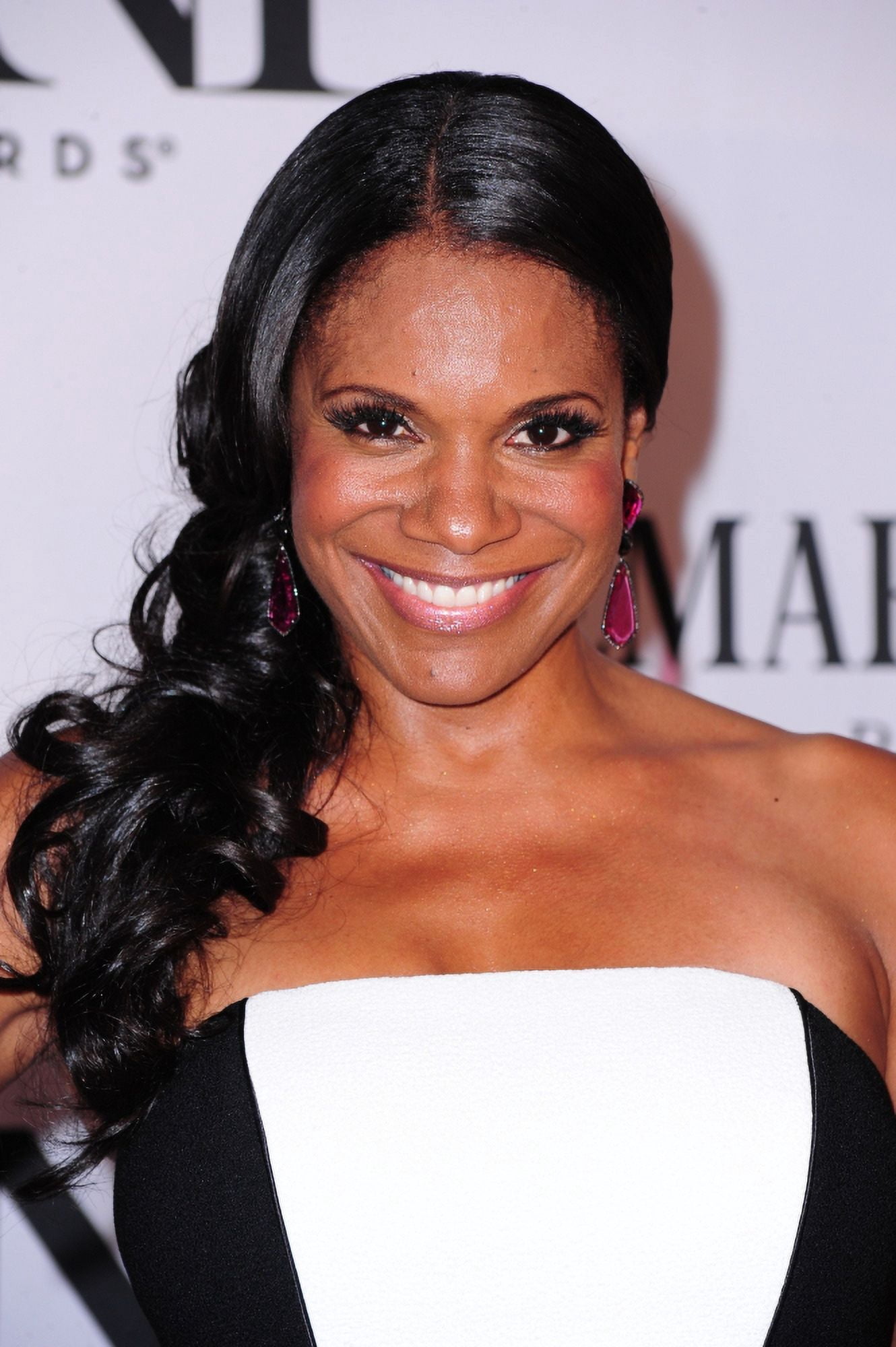 Audra Mcdonald At Arrivals For The 67Th Annual Tony Awards Canvas Art -  (16 x 20)