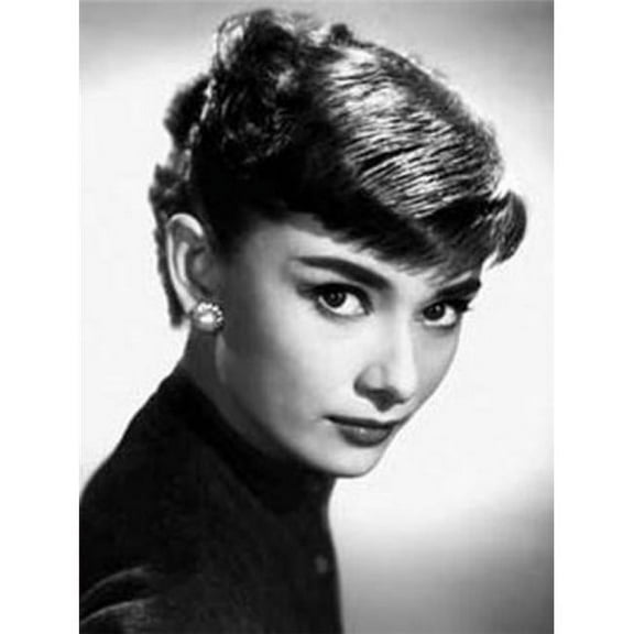 Audrey Hepburn Close Up Poster Print - 16 x 20 in.