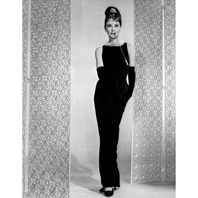 Audrey Hepburn Little Black Dress Breakfast at Tiffany's +tograph Hi ...