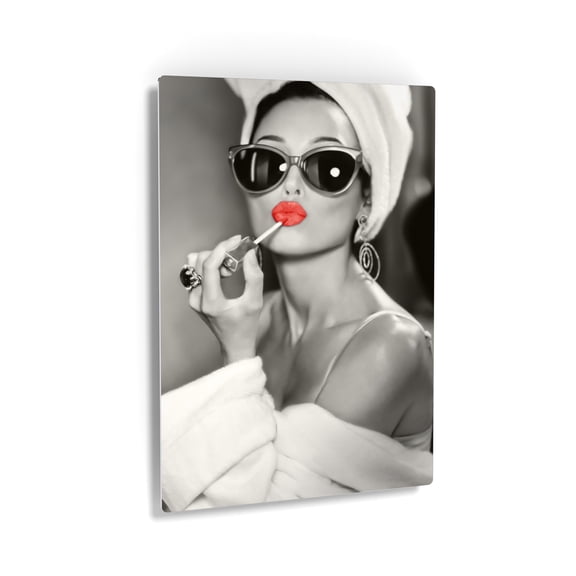 Audrey Hepburn Wall Art Red Lips Metal Wall Art Print Makeup Lipstick Iconic Pop Art Pretty Beauty Black and White Living Room Bedroom Wall Decor Vanity Room Decor Artwork Ready to Hang - 12x8