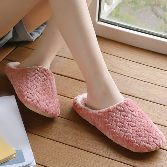 Aueoeo Slippers for Women Outdoor, Women's Soft Memory Foam Slippers Slip on Fuzzy Slippers, Indoor Warm Winter Plush Cotton Slippers