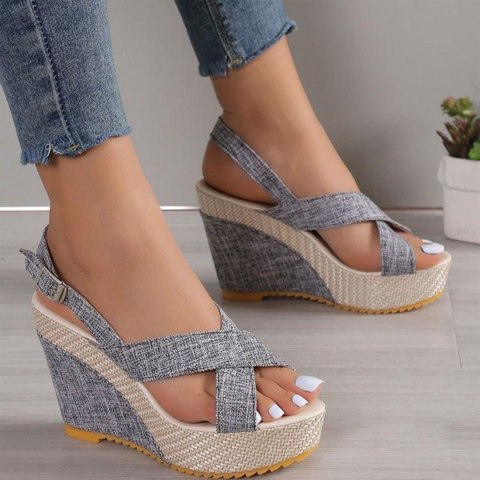 Aueoeo Women's Summer Wedge Sandals Open Toe Wedge Heels Crossed Buckle High Heel Beach Sandals