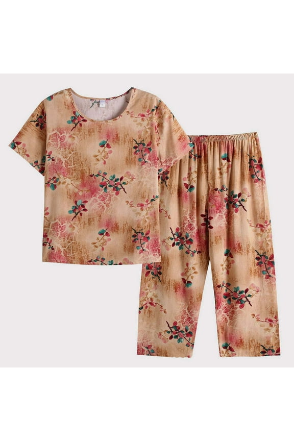 Womens Pajamas Set Floral Print Sleepwear Tops with Capri Pants Casual Summer 2 Piece Pjs Set Lounge Perfect for casual summer nights or relaxed Sets