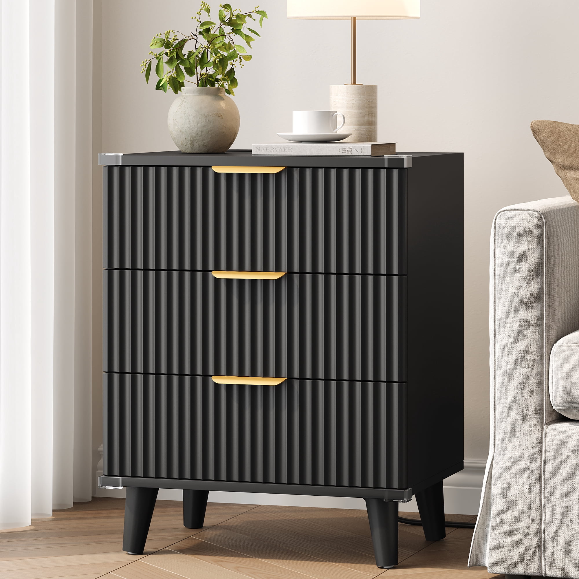 Aufeile Nightstand&nbsp;with Charging Station, 3 Drawer&nbsp;Nightstand for Bedroom, Fluted&nbsp;Bedside Table&nbsp;with USB Ports, Modern Wood&nbsp;Bedroom Side Table&nbsp;with Drawers, Black