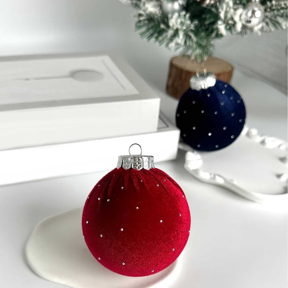 Aufmer 4 Pcs Christmas Tree Ornaments Set, 3.15in Large Velvet Christmas Ornaments for Christmas Tree Decorations Shatterproof Hanging Flocked Ball Ornaments Holiday Party Indoor Home Decor(Red)