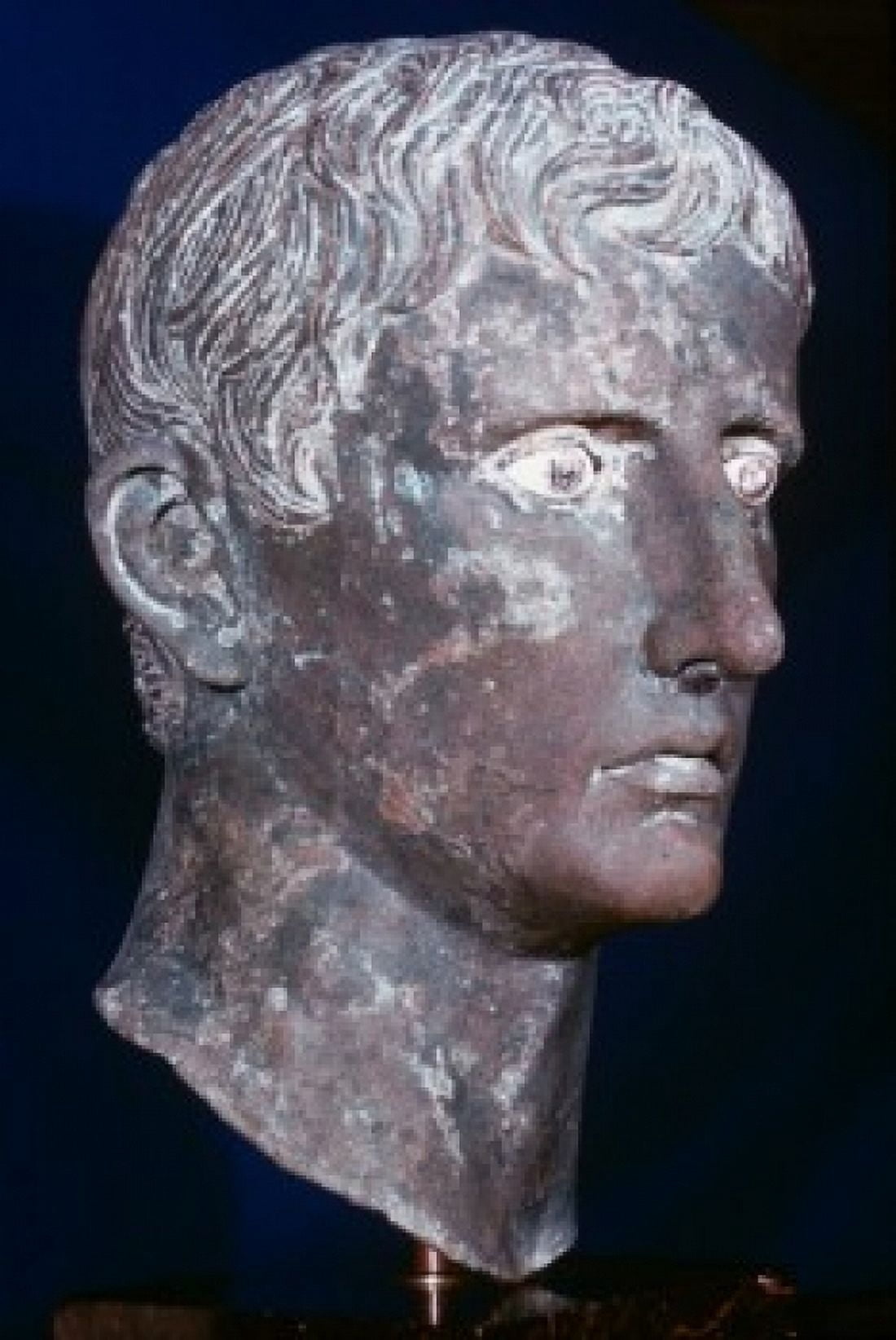 Augustus Artist Unknown Sculpture Canvas Art - (24 x 36)