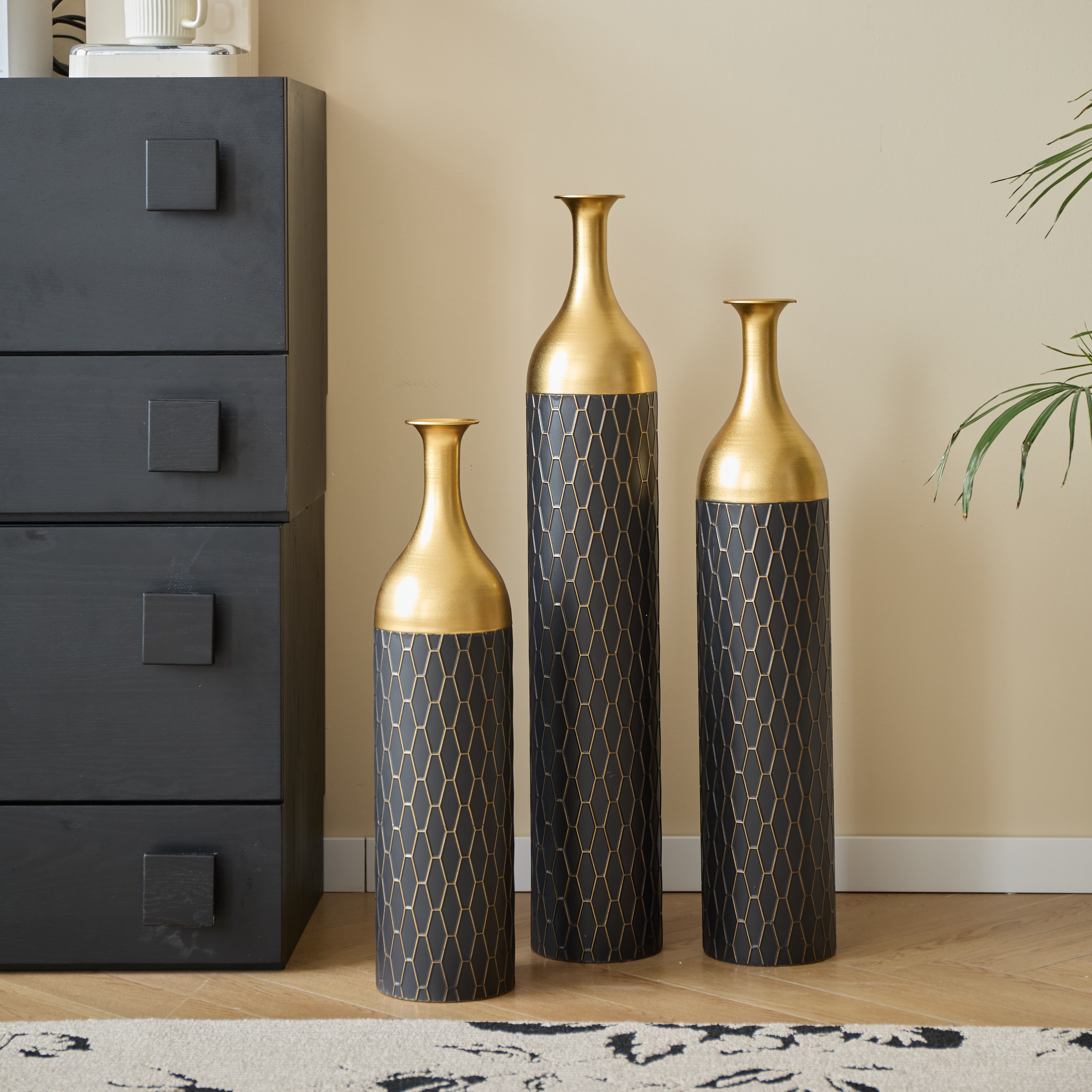Aukfa Metal Large Floor Vases, Standing Vase Set of 3 for Home Decor,34.25"/30.31"/24.88"H,Black