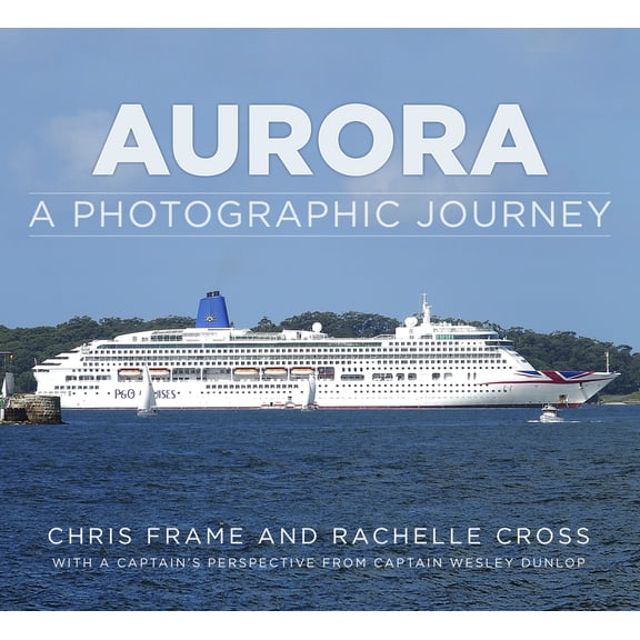 Aurora : A Photographic Journey (Paperback)