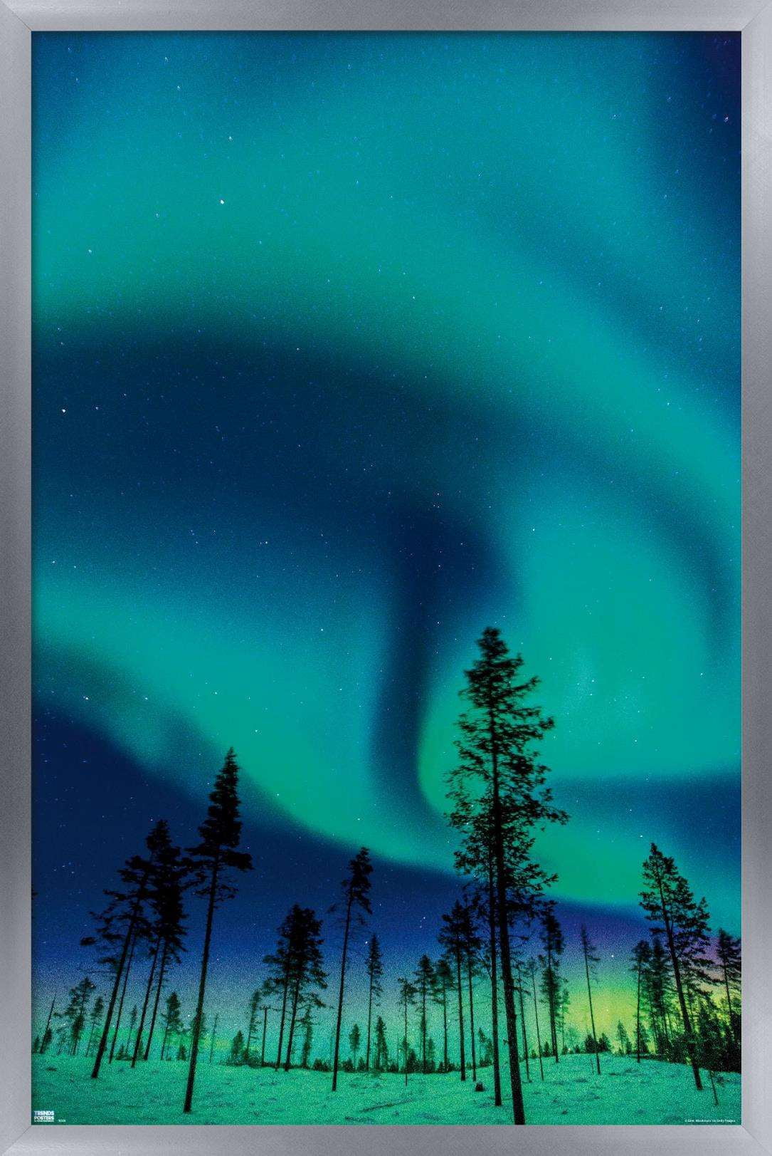 Aurora Borealis Wall Poster, 14.725" x 22.375", Framed