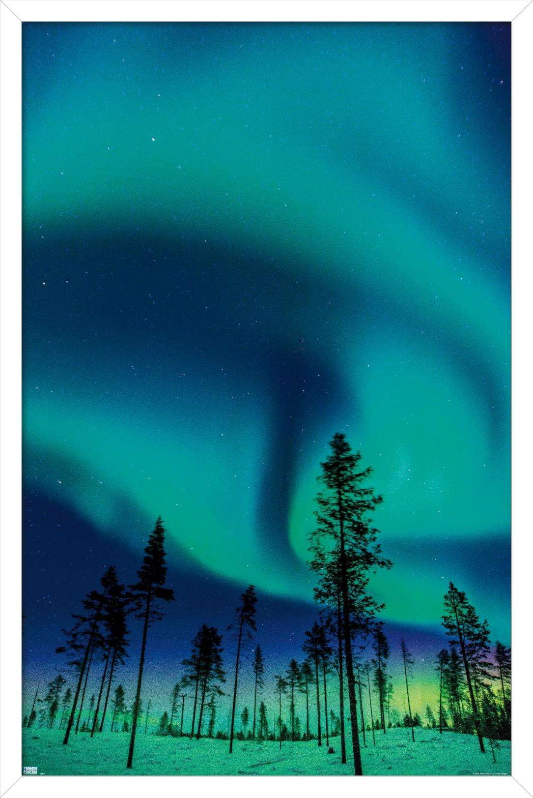 Aurora Borealis Wall Poster, 22.375" x 34", Framed