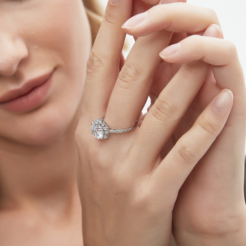 Aurora&Fiori 3carat Round Cut Moissanite Engagement Ring for Women 18K White Gold Plated S925 Sterling Silver Flower Halo Promise Ring