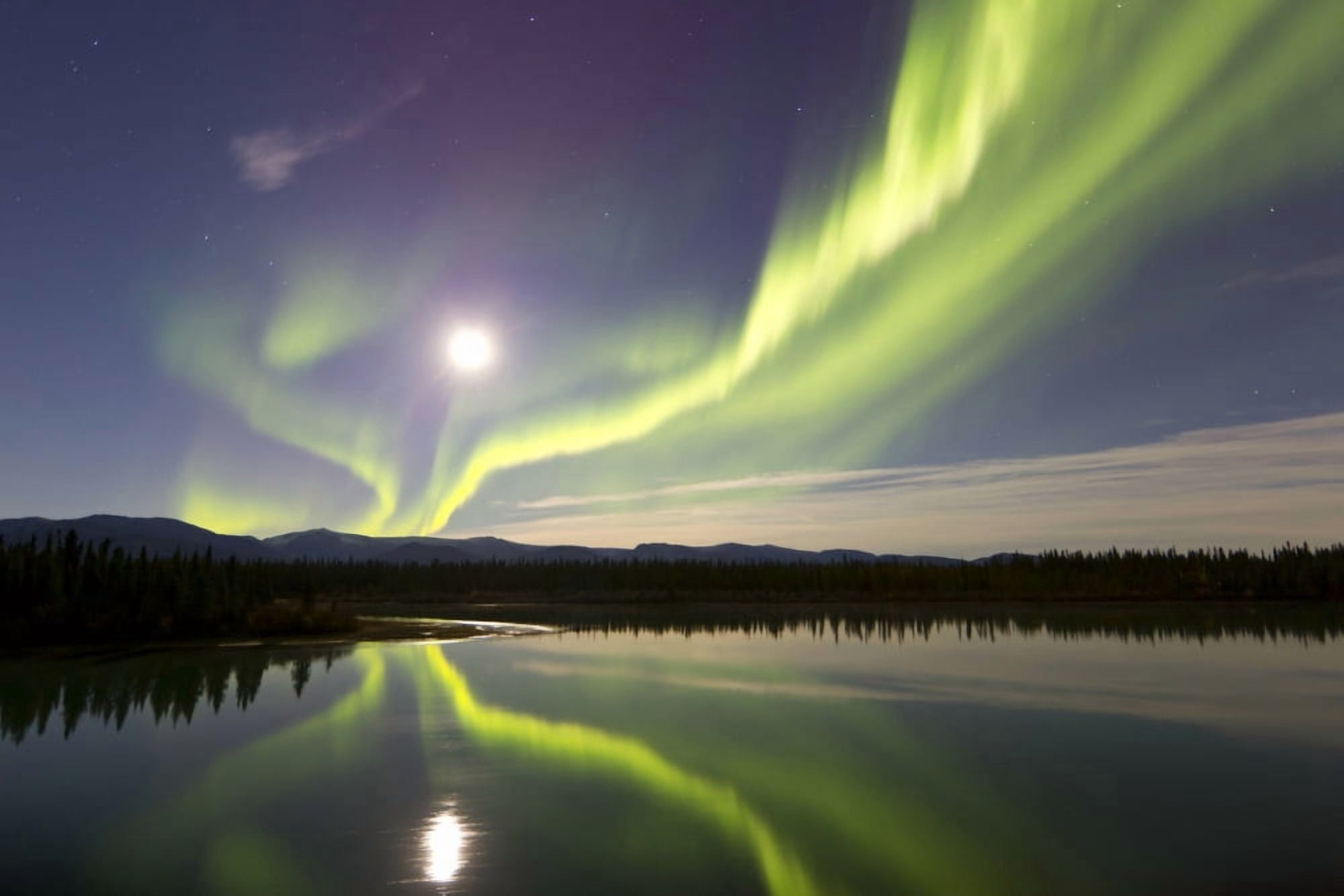 Aurora borealis and Full Moon over the Yukon River Canada Canvas Art - Joseph BradleyStocktrek Images (18 x 12)