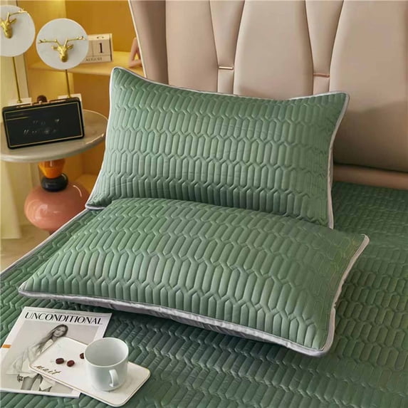 AuroraX Silk Pillow Cases Breathable Army Green Queen Pillow Cover Smooth Soft Zip Closure Rubber Geometric Improving Sleep