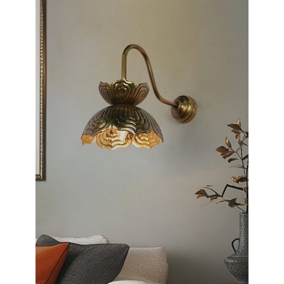 Auspicious Renge Lotus Wall Lamp - Antique Brass Finish