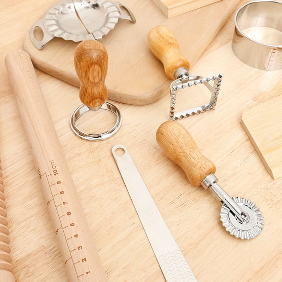 Austok 10Pcs Pasta Making Tools Kit Wooden Threaded Rolling Pin Rolling Pin With Scales Gnocchi Board Dough Scraper Dumpling Maker for Pasta Maker and Kitchen