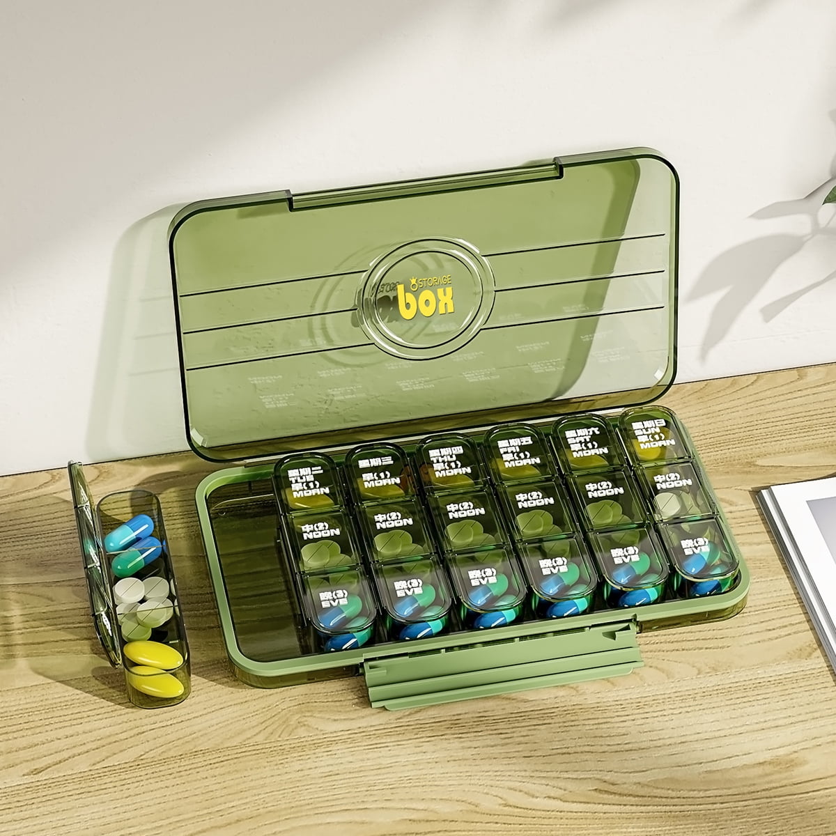 Austok Weekly Pill Organizer,3 Times A Day 7 Day Pill Box,Large