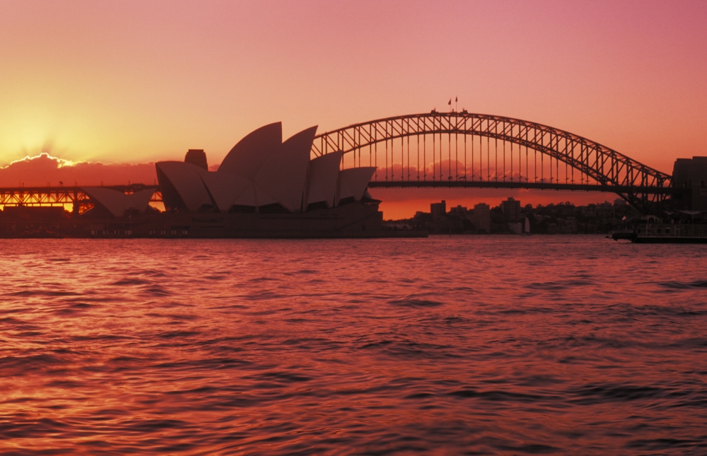 Australia New South Wales Opera House and Harbor Bridge at sunset Sydney Canvas Art - Bill Bachmann Design Pics (17 x 11)