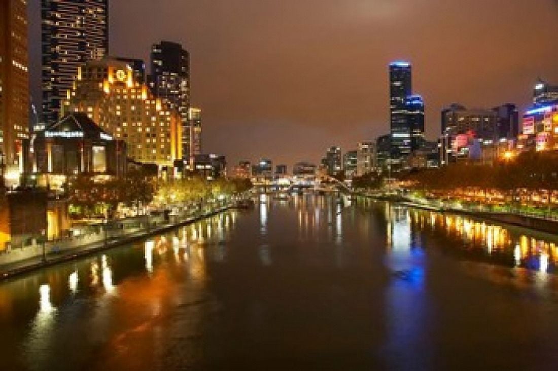 Australia Victoria Melbourne Yarra River City Skyline Canvas Art - David Wall DanitaDelimont (26 x 17)